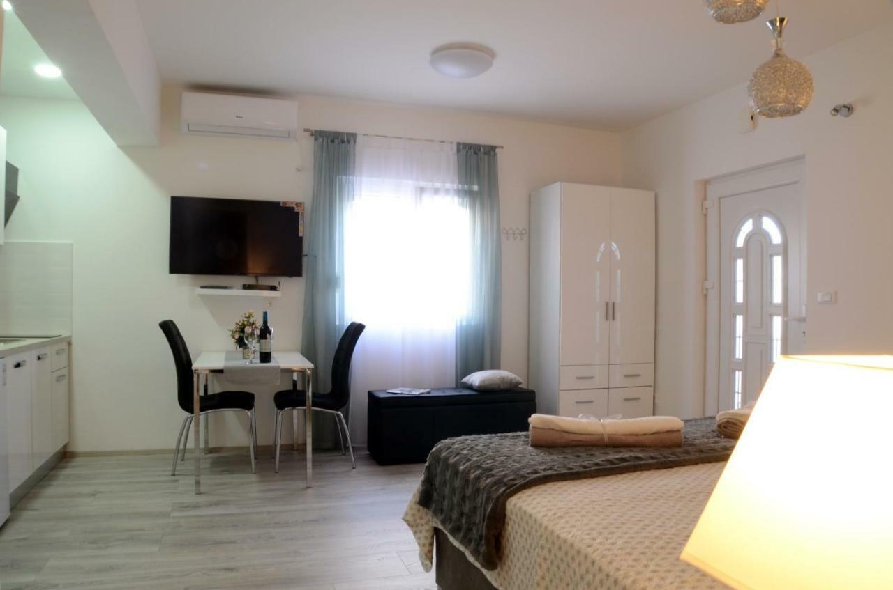 Apartments La Luna Zadar Eksteriør bilde